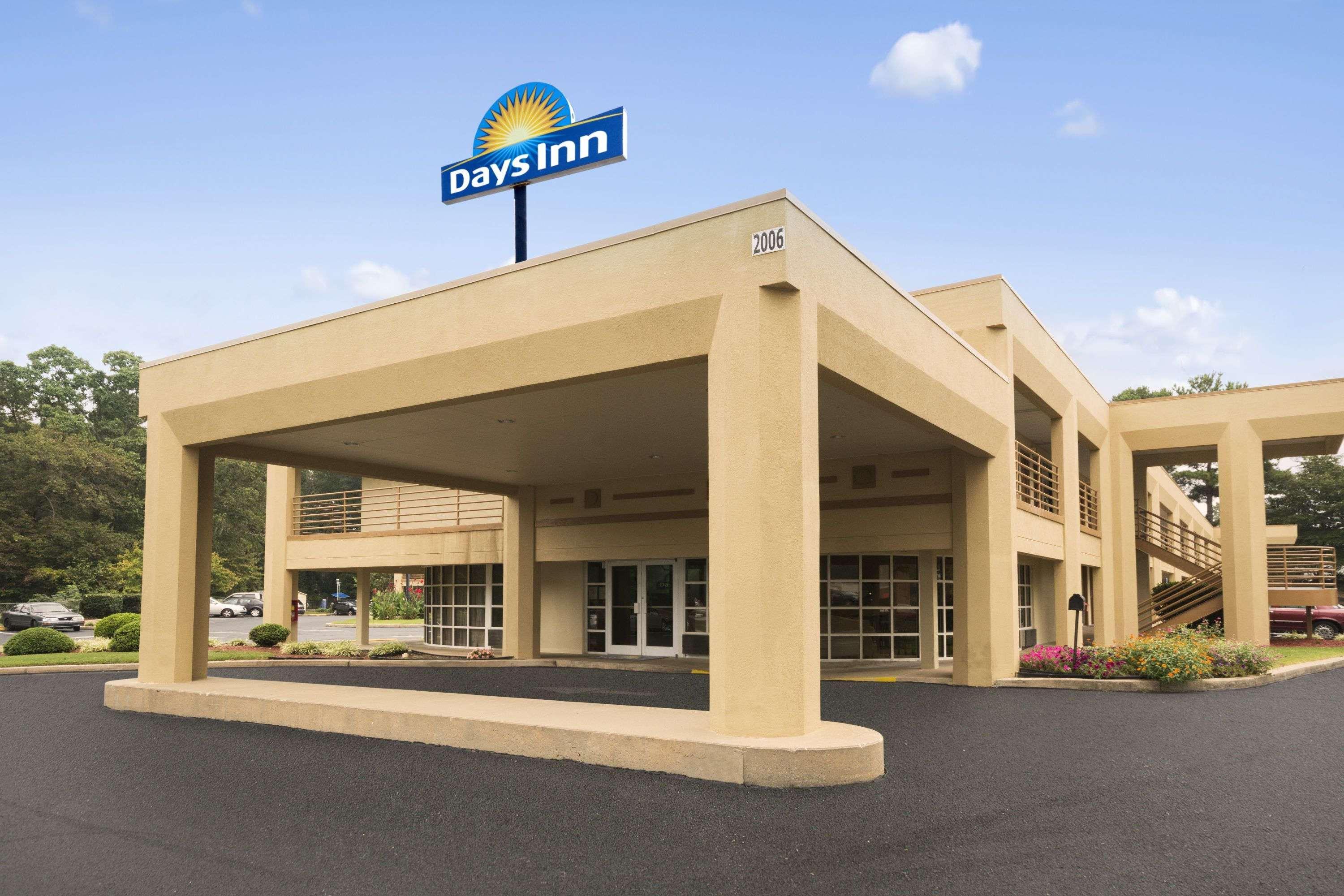 Hotel Days By Wyndham Atlanta Stone Mountain
